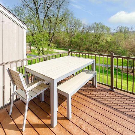 Quiet Home Minutes From Lake Galena & Eagle Ridge Экстерьер фото