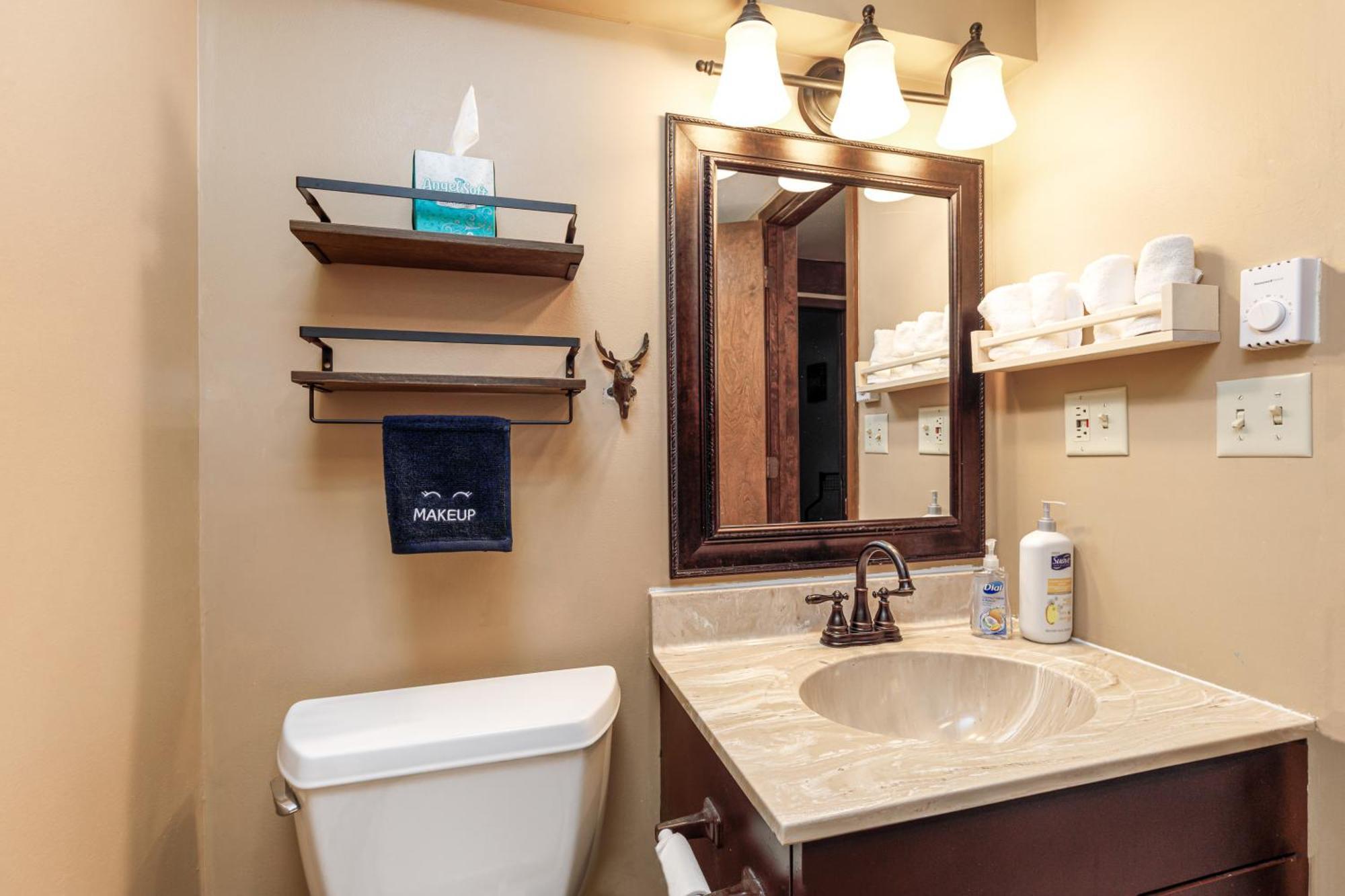 Quiet Home Minutes From Lake Galena & Eagle Ridge Экстерьер фото