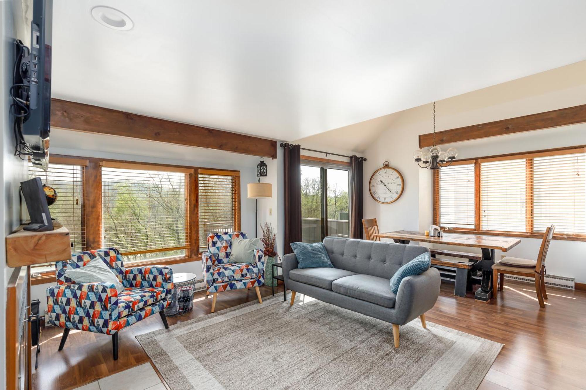 Quiet Home Minutes From Lake Galena & Eagle Ridge Экстерьер фото