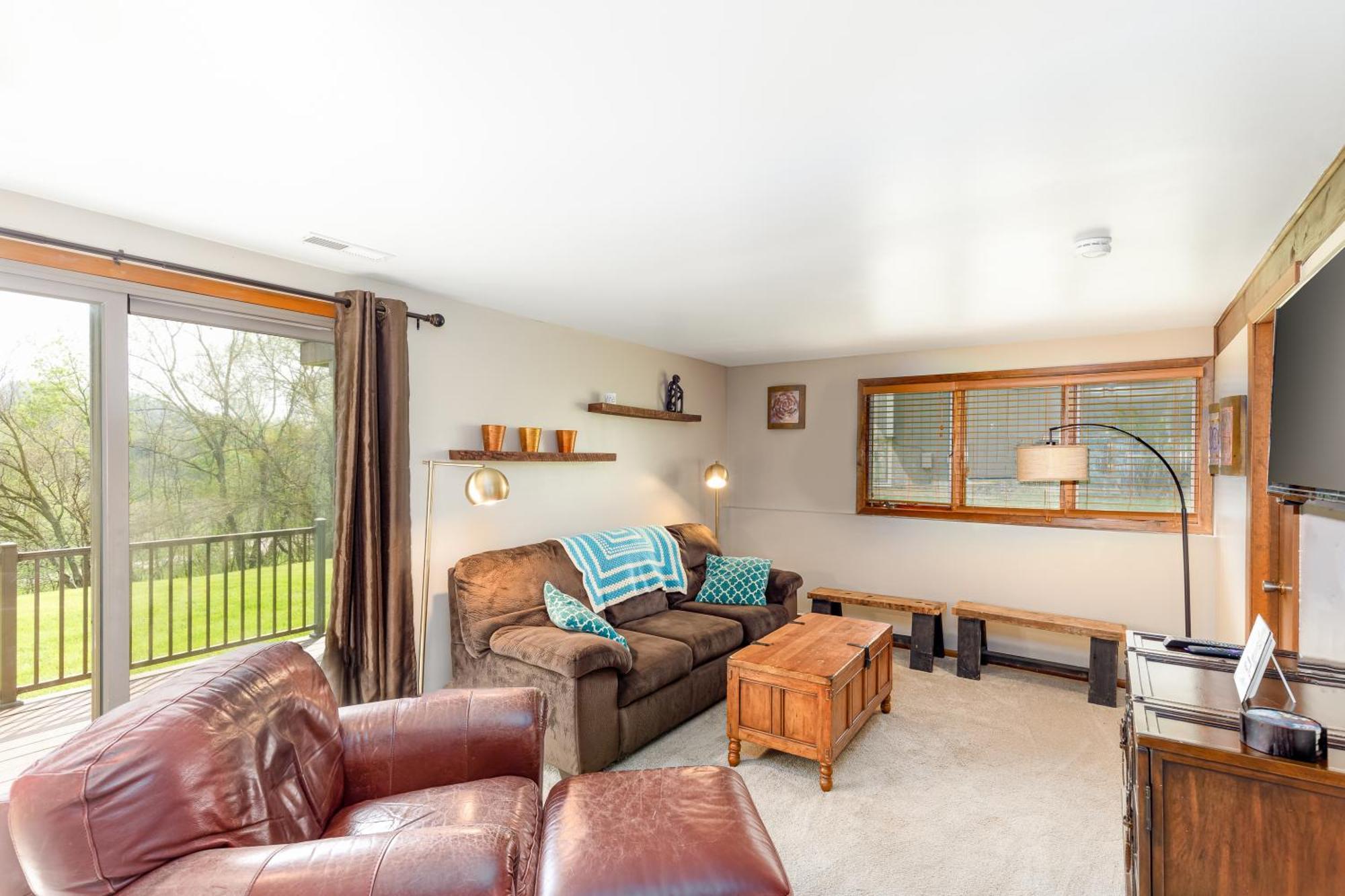 Quiet Home Minutes From Lake Galena & Eagle Ridge Экстерьер фото