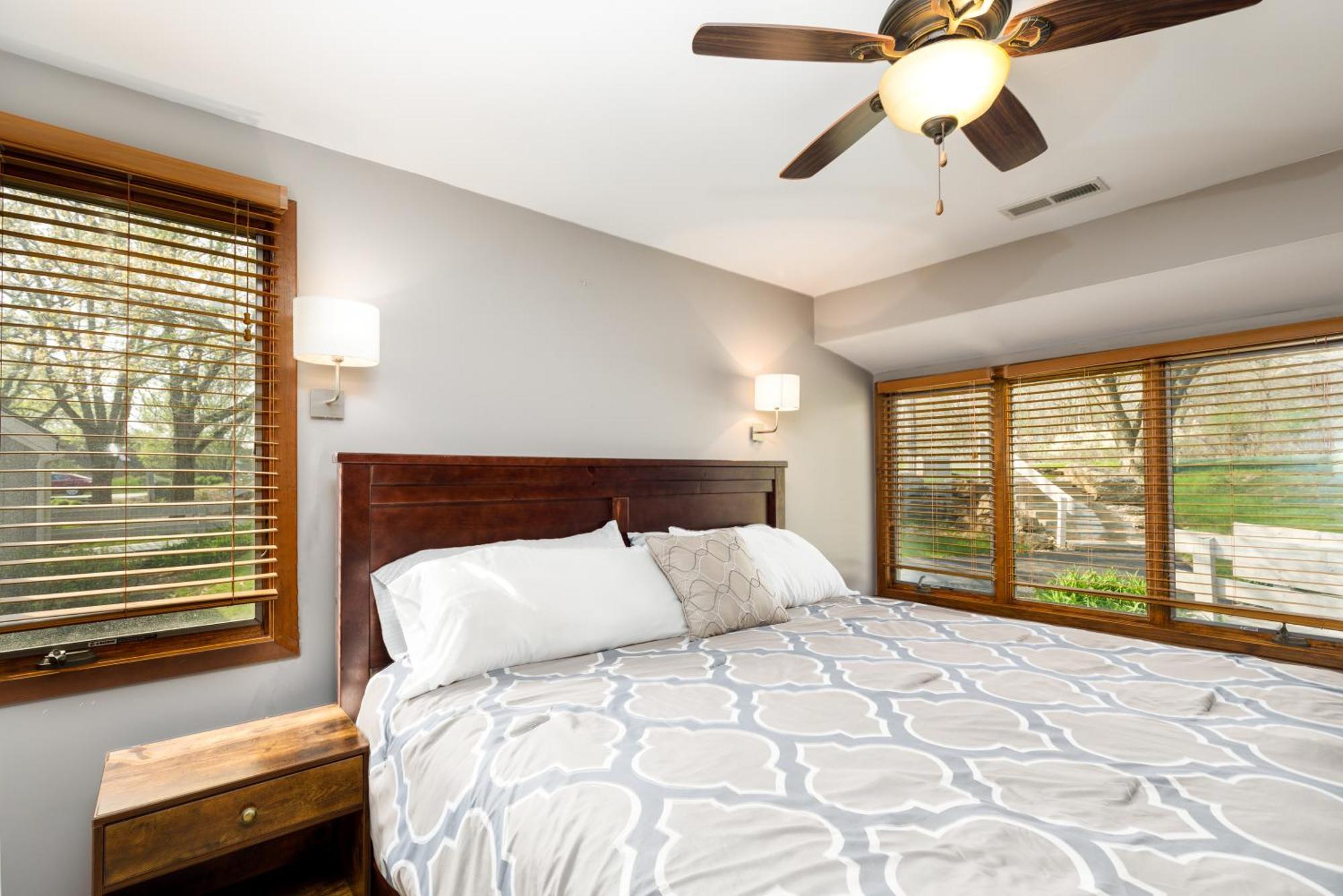 Quiet Home Minutes From Lake Galena & Eagle Ridge Экстерьер фото