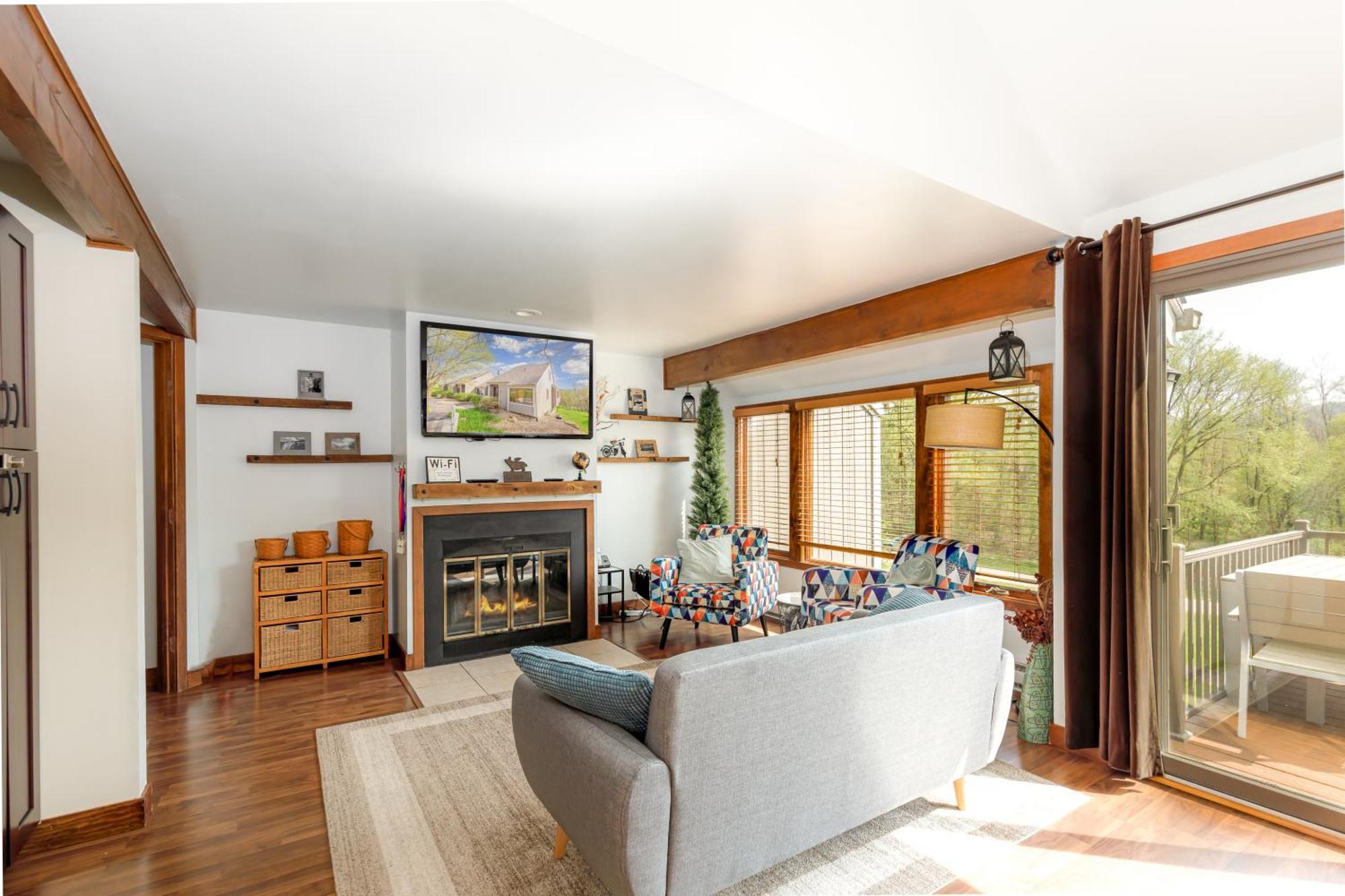 Quiet Home Minutes From Lake Galena & Eagle Ridge Экстерьер фото